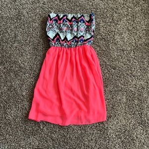 Day trip, small, strapless neon pink dress